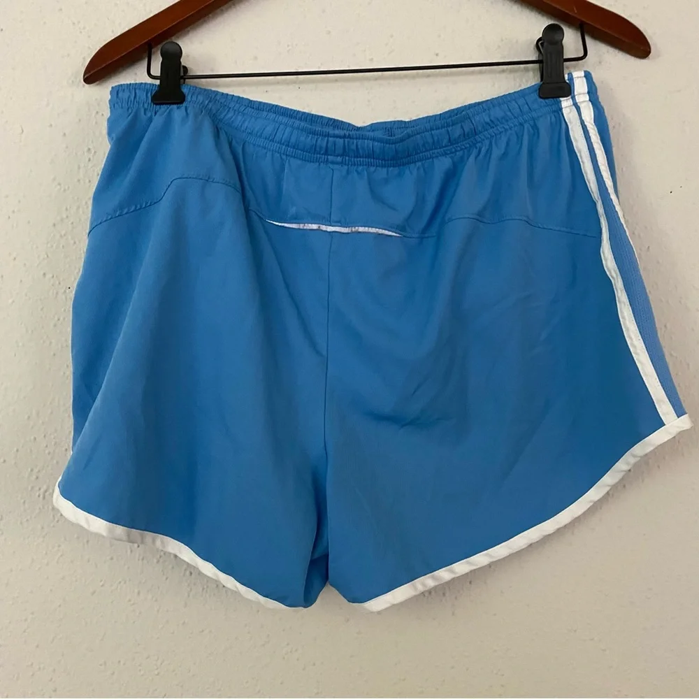 Champion Running Shorts - Picture 2 of 3
